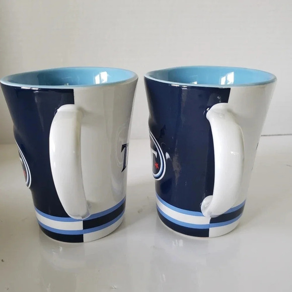 Tennessee Titans NFL set of  2 14oz Sculpted Blue/White Coffee Mugs. - Picture 3 of 8